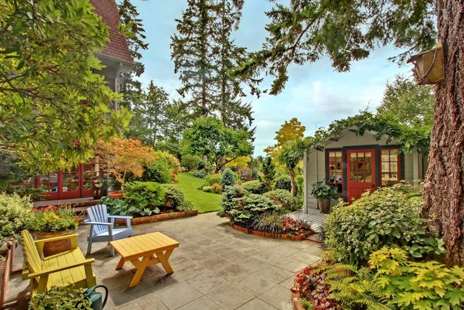 如何为你的别墅花园搭配合适的户外家具 (11)